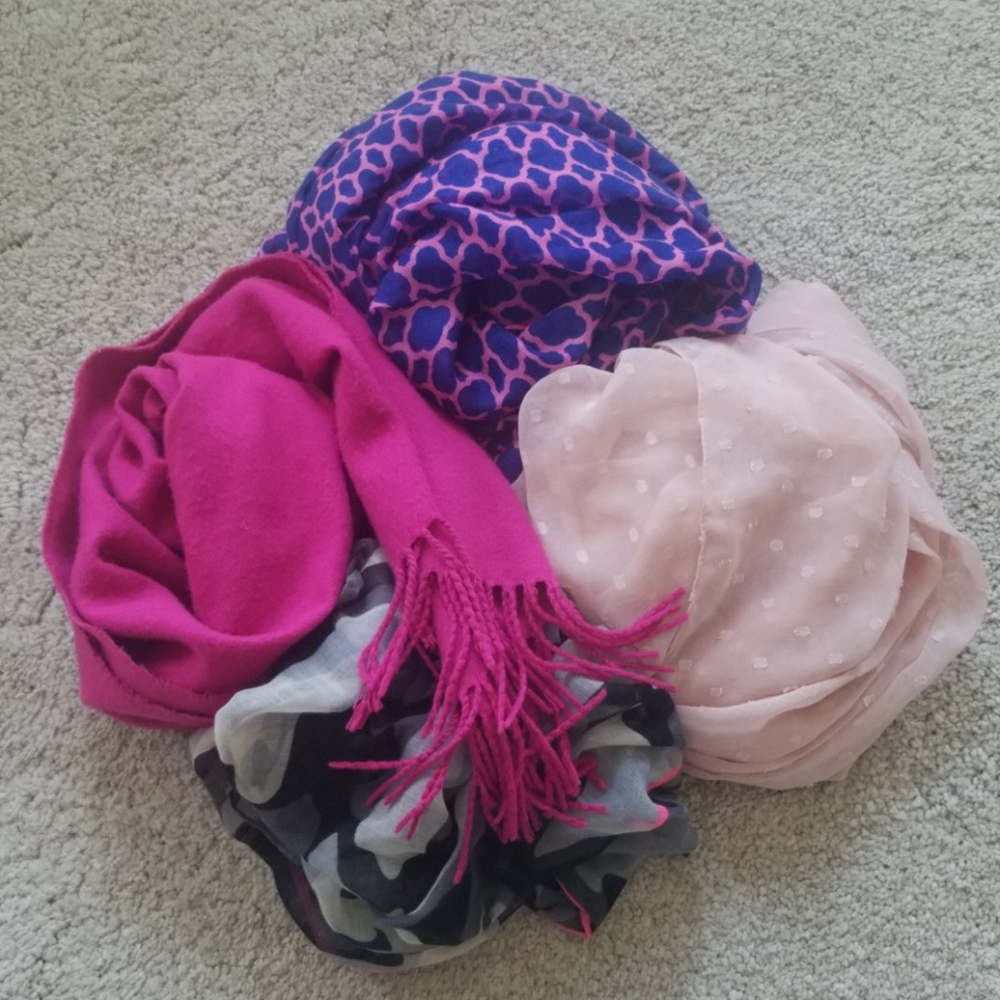 Bundle of scarves - 4 total